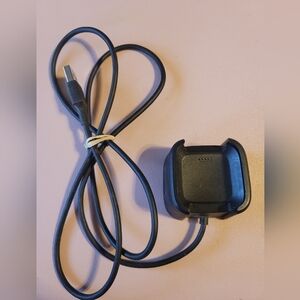 Versa FitBit Charging Dock Early Edition